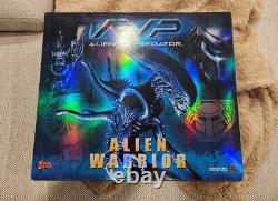 Hot Toys Alien Warrior 1/6 Action Figure AVP Alien VS Predator MMS017