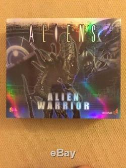 Hot Toys Alien Warrior MMS 038 1/6 Action Figure Used
