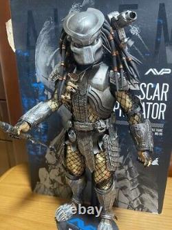 Hot Toys Alien vs Predator AVP Scar Predator 2.0 Ver. 1/6 Figure Used Japan