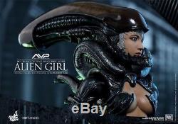 Hot Toys Alien vs Predator Alien Girl 1/6 Scale Figure In Stock 902598