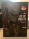 Hot Toys Alien vs. Predator Ancient Predator 1/6th scale Action Figure