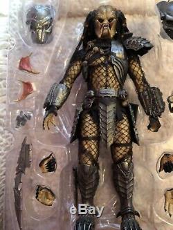 Hot Toys Alien vs. Predator Ancient Predator 1/6th scale Action Figure MMS250