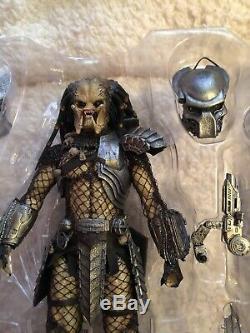 Hot Toys Alien vs. Predator Ancient Predator 1/6th scale Action Figure MMS250