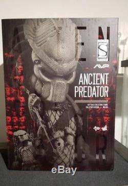 Hot Toys Alien vs. Predator Ancient Predator 2.0 1/6th scale mms250 AVP