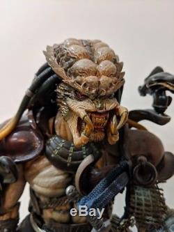 Hot Toys Alien vs Predator Samurai 1/6 Scale Figure