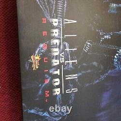 Hot Toys Alien with Facehugger 12 Figure Aliens VS Predator Requiem MMS54 1/6