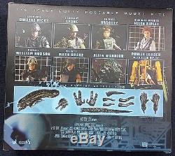 Hot Toys Aliens Alien Warrior 16 Scale Action Figure New In Box As Is MMS38