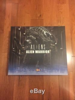 Hot Toys Aliens Alien Warrior MMS38 Rare Movie Masterpiece