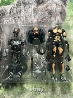 Hot Toys- Aliens Vs Predator 1/6 (MMS 16) Elder Predator 1.0 Collectible Figure