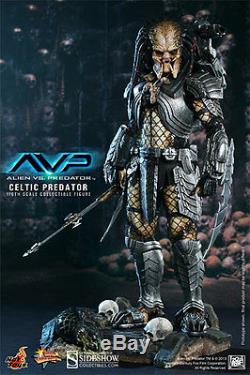 Hot Toys MMS 221 Alien VS Predator Celtic Predator Not Sideshow
