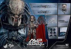 Hot Toys MMS325 1/6 Aliens Vs Predators Elder Predator Action Figure