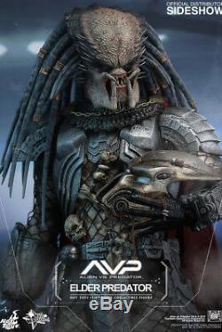 Hot Toys MMS325 Alien Vs Predator Elder Predator 16 35 cm Versione Ufficiale