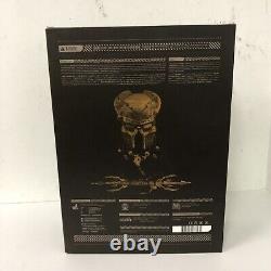 Hot Toys MMS325 Predator AVP Alien Vs Predator 1/6 Scale Elder Figure Complete