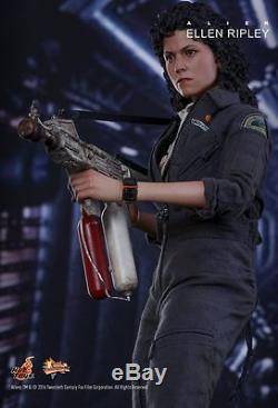 Hot Toys MMS366 Alien Ellen Ripley 1/6 Action Figure Sigourney Weaver PRESALE