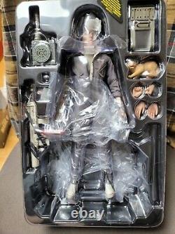 Hot Toys MMS366 Alien Ellen Ripley Action Figure