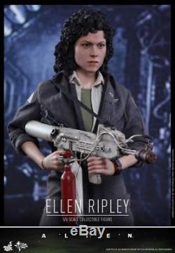Hot Toys MMS366 Alien Ellen Ripley With Cat 1/6th scale Action Figure ready ship