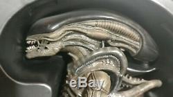 Hot Toys Mms106 Alien Big Chap 1/6th Collectible Figure