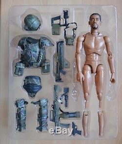 Hot Toys Movie Masterpiece 1/6 scale ALIENS Sergeant APONE Figure