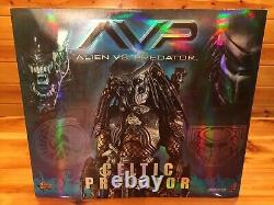 Hot Toys Sideshow Celtic Predator AVP vs Alien Figure Movie Masterpiece MMS09