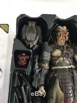 Hot-toys-1-6-avp-alien-vs-predator-ac01-samurai-predator