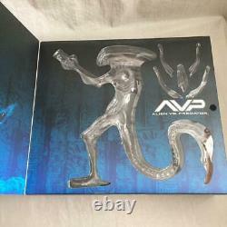 Hot toys Mobie Masterpiece AVP Alien vs Predator Alien Warrior