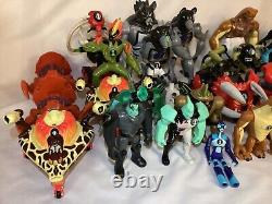 Huge Ben 10 Lot of 45 Figures Original Alien Force Ultimate Alien Cartoon