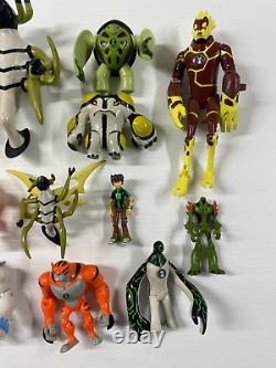 Huge Lot Of Ben 10 Action Figures 40 Total Alien X Waybig Diamon Head