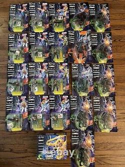 KENNER Aliens Space Marines Massive Lot Of 22 New Carded Power Loader Queen