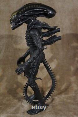 Kenner 18 Alien figure 1979 all original with box in fantastic shape must read