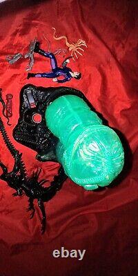 Kenner ALIENS Queen Alien Hive Vintage Playset withExtras