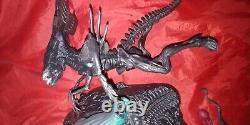 Kenner ALIENS Queen Alien Hive Vintage Playset withExtras