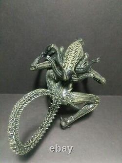 Kotobukiya Alien Warrior Drone ArtFX Statue 1/10 Scale Aliens Action Figure Used