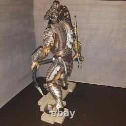 Kotobukiya ArtFX AVP Scar Predator Statue 16 Scale