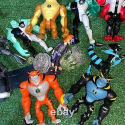 Lot Of 25 2006 Bandai Ben 10 Alien Action figure Toys Omnitrix Fourarms XLR8