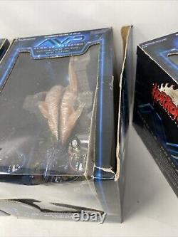 Lot Of 4 HORRORCLIX AVP Alien VS Predator Alien Queen Figure X3 2007 + AVP Set