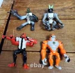 Lot of 46+ BEN 10 Alien Action Figures And Accessories Collection