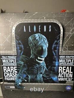 Loyal Subjects Aliens Action Figures lot of 12