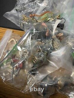 MASSIVE Neca Aliens Human Marines Compression Suit Lot Loose 22 + 100s Weapons