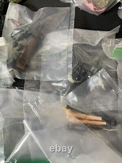 MASSIVE Neca Aliens Human Marines Compression Suit Lot Loose 22 + 100s Weapons