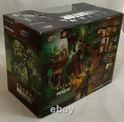 MCFARLANE SPAWN action figure ALIEN PREDATOR Movie Maniacs Deluxe 2 pack box set