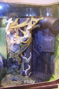 McFARLANE ALIENS LARGE ALIEN QUEEN MOVIE MANIACS 6 DELUXE SET ACTION FIGURE NEW