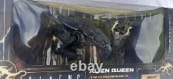 McFarlane Movie Maniacs 6 Aliens Alien Queen Deluxe Action Figure Set 2003 NEW