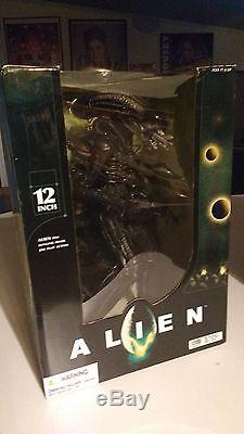 McFarlane Toys AVP Alien vs. Predator 12 Action FigureS