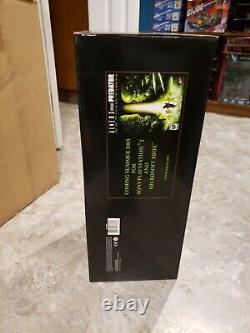 McFarlane Toys Movie Maniacs 6 Alien Queen Deluxe Boxed Set Mint in Box New