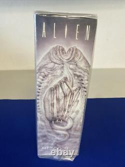 Mezco One12 Collective Alien Xenomorph Concept Edition Exclusive