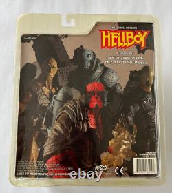 Mezco Toyz Comic Hellboy ALIEN figure SEALED (read Description) Mike Mignola