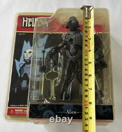 Mezco Toyz Comic Hellboy ALIEN figure SEALED (read Description) Mike Mignola