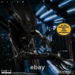 Mezco Toyz ONE12 Collective Alien Xenomorph Action Figure USA IN STOCK