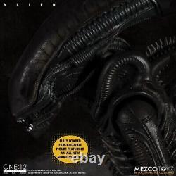 Mezco Toyz ONE12 Collective Alien Xenomorph Action Figure USA IN STOCK