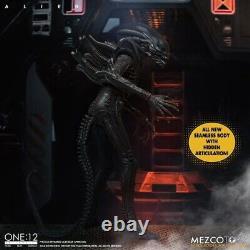 Mezco Toyz ONE12 Collective Alien Xenomorph Action Figure USA IN STOCK